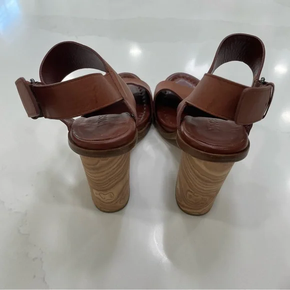 Vince wood Block Heel Sandals - Picture 12 of 15